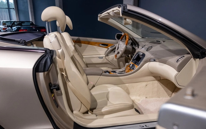 Mercedes-Benz SL cena 129900 przebieg: 111416, rok produkcji 2005 z Dobrzyń nad Wisłą małe 379